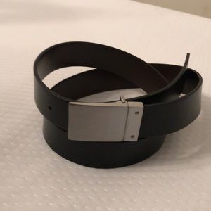 Reversible Banana Republic Black / Brown Belt